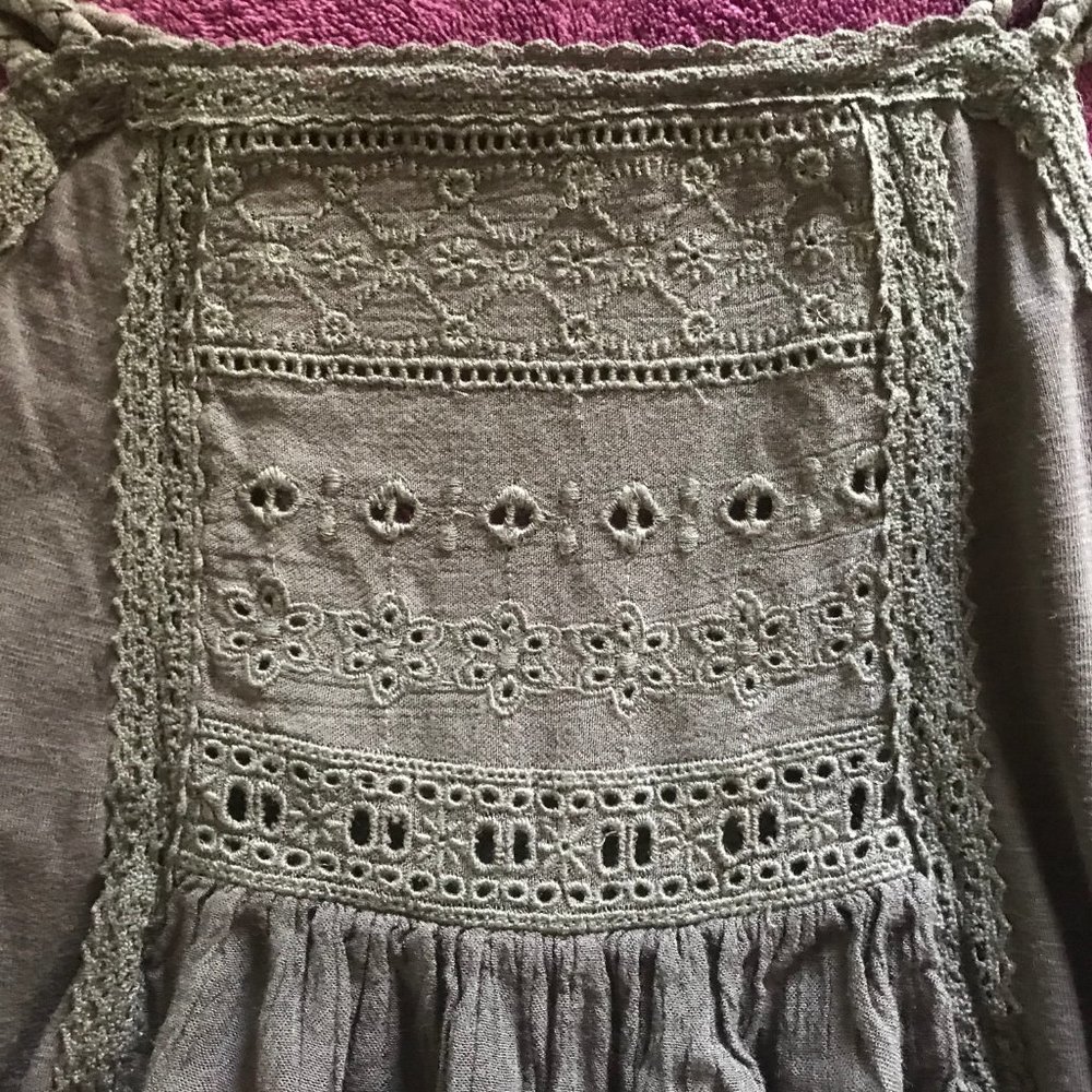 AEO Tank Top - Picture 2 of 8